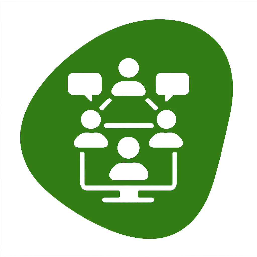 un écran central entouré de collaborateurs et de bulles de dialogue, sur un fond vert 
                                asymétrique. Représente un intranet favorisant la connexion et les échanges humains